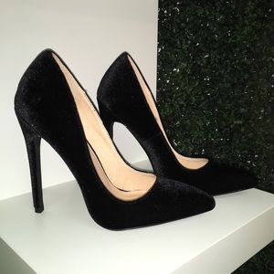 Black velvet heels